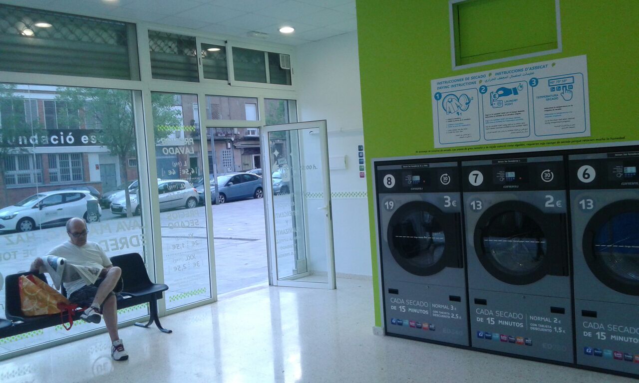 lavandería autoservicio La Wash Terrassa