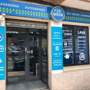Nueva lavandería autoservicio La Wash en Colmenar Viejo