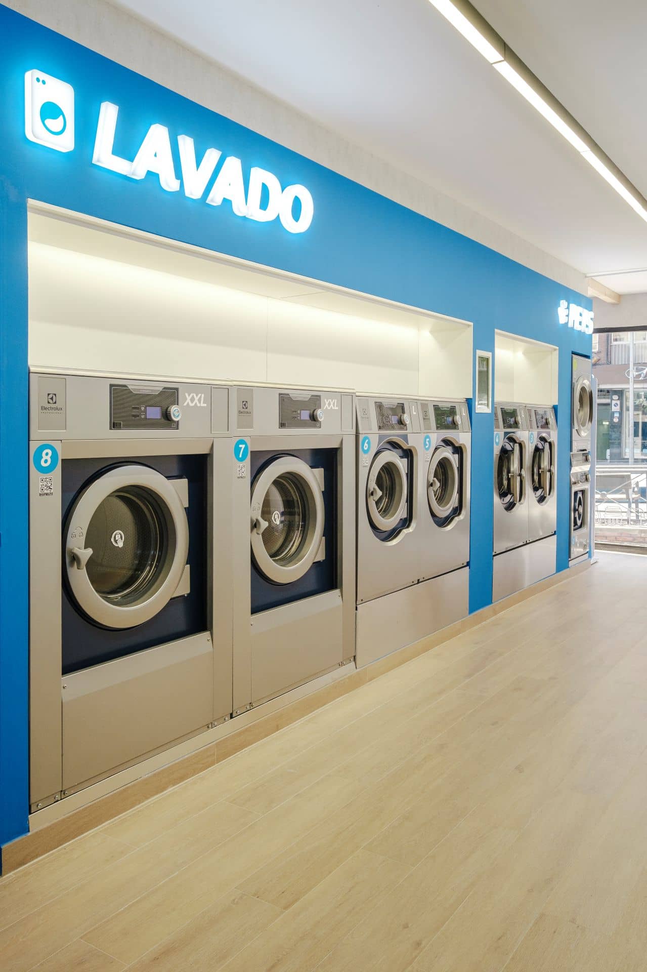 ¿Cómo funcionan las lavadoras y secadoras de La Wash?