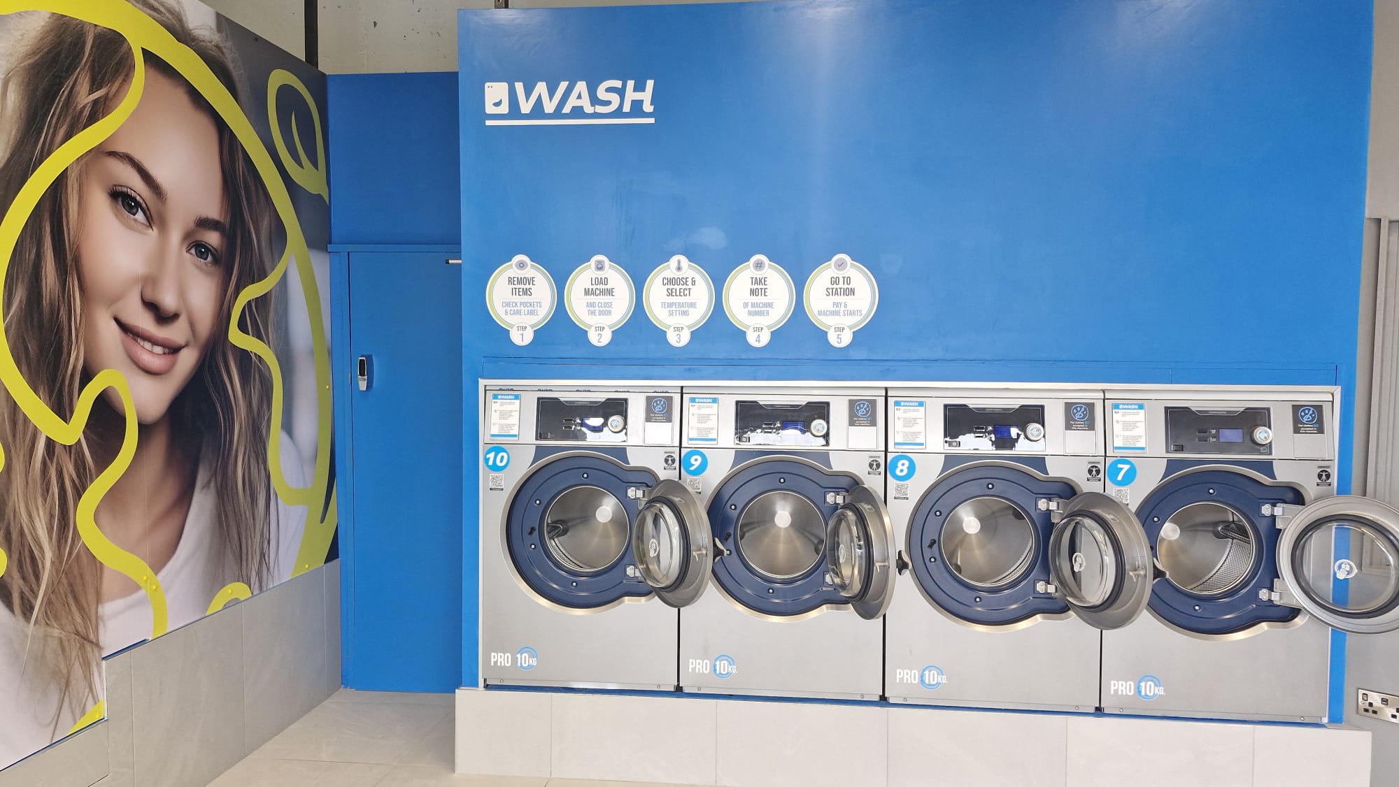 Lavadoras de la lavandería autoservicio La Wash Southgate, Drogheda