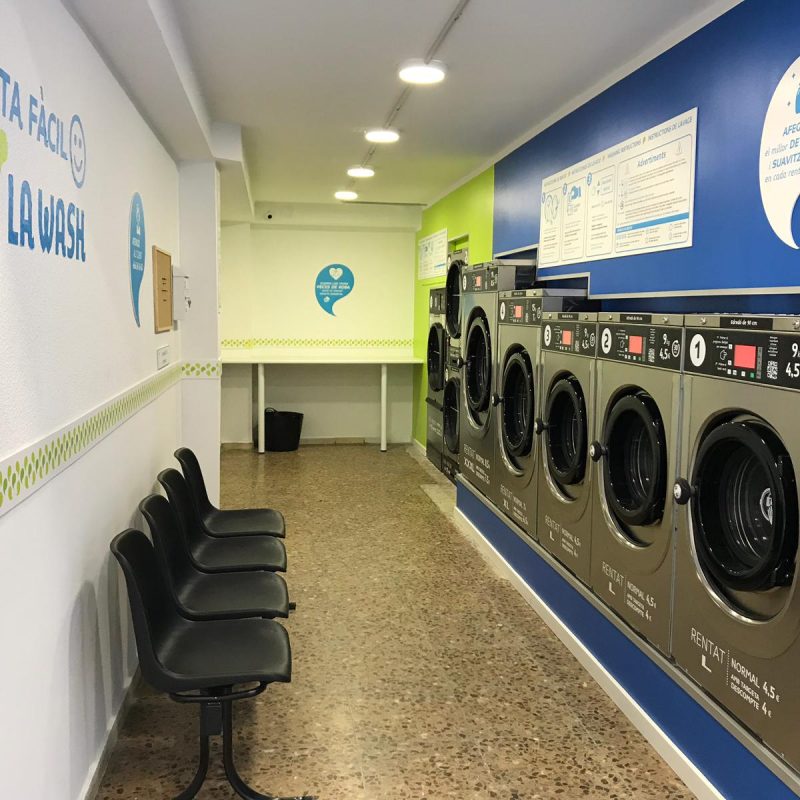 lavanderia-autoservicio-la-wash-de-rosello-100-barcelona