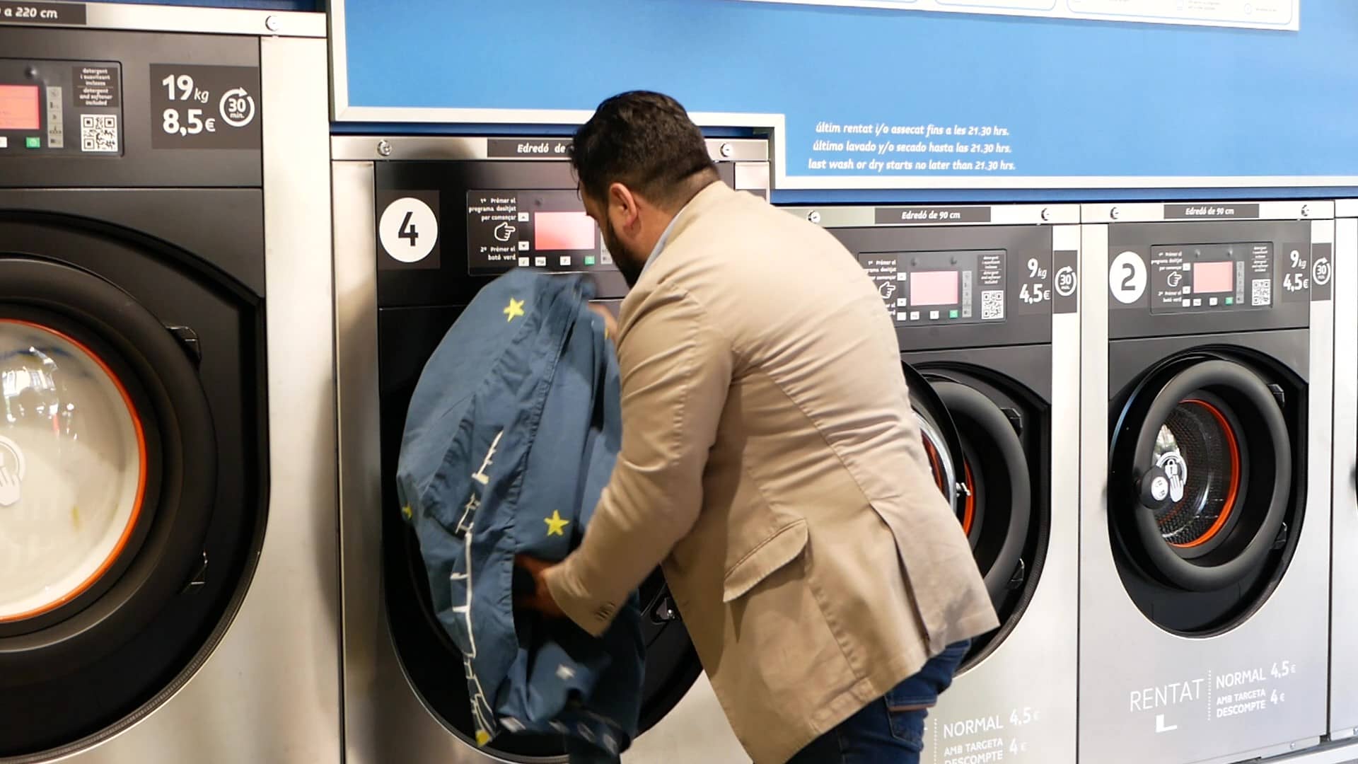 La revolución de hacer la colada en las lavanderías para ahorrar en casa